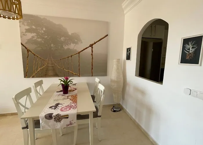 Intermobiliaria - Puerto Alto B7 15 Estepona